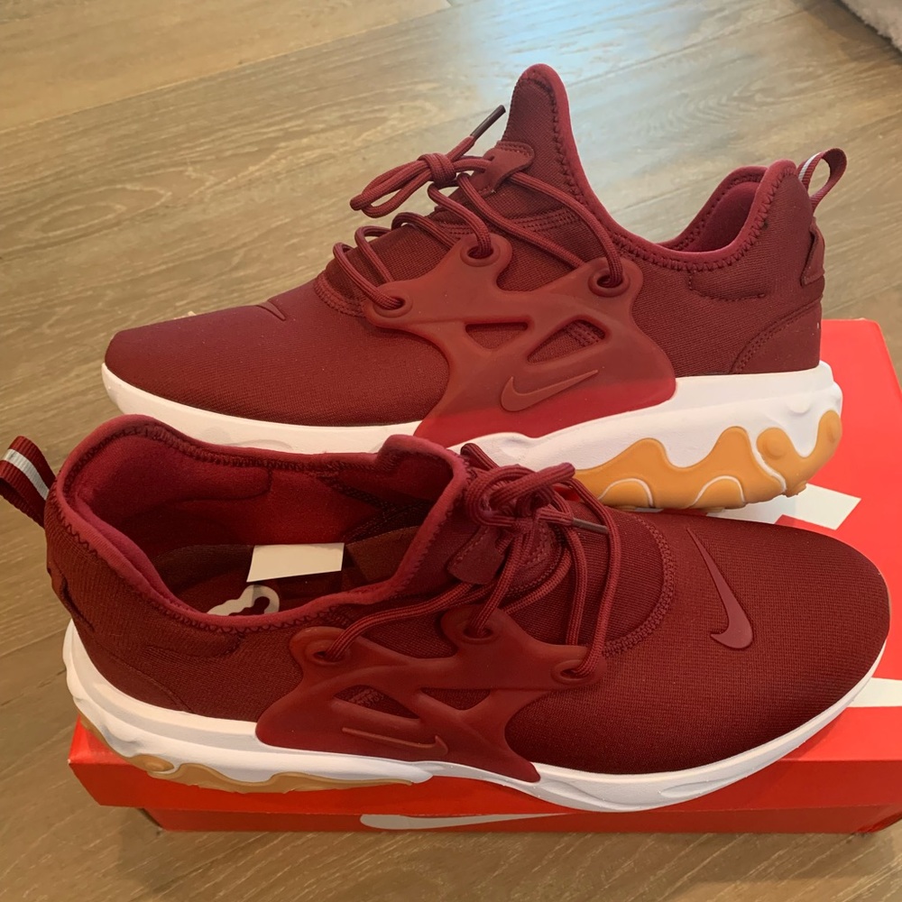 Nike. Maroon. Never Worn.